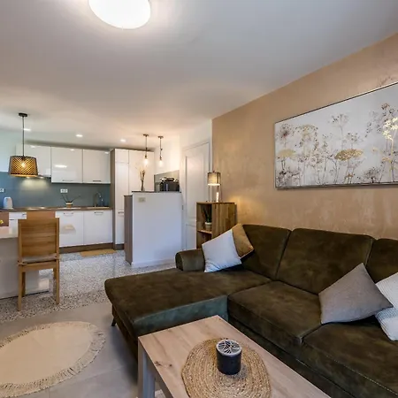 Apartman Olive Shade - Near The *
