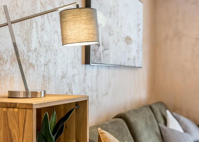 Olive Shade - Near The Apartamento